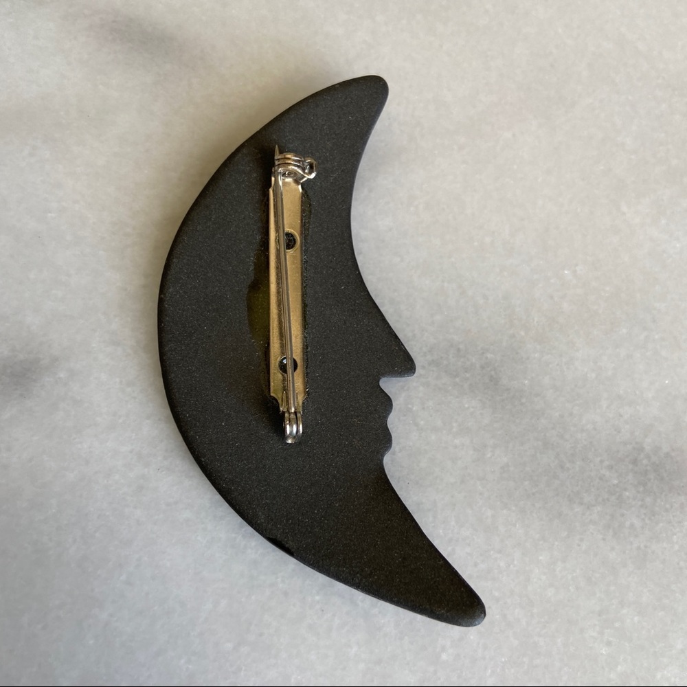 VINTAGE • 90s Witchy Brooch Crescent Moon Hippie Boho Bohemian Wild Woman Lunar - Picture 3 of 5